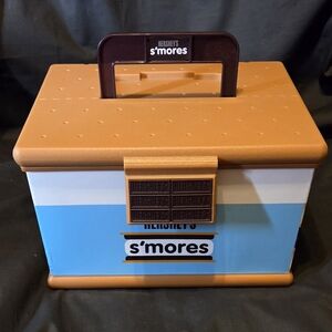 Hershey's Deluxe S'mores Caddy